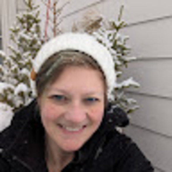 Meet your Posher, Meisha - Picture 1 of 1